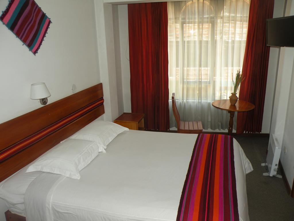 Cantuta Inn Puno Exteriér fotografie