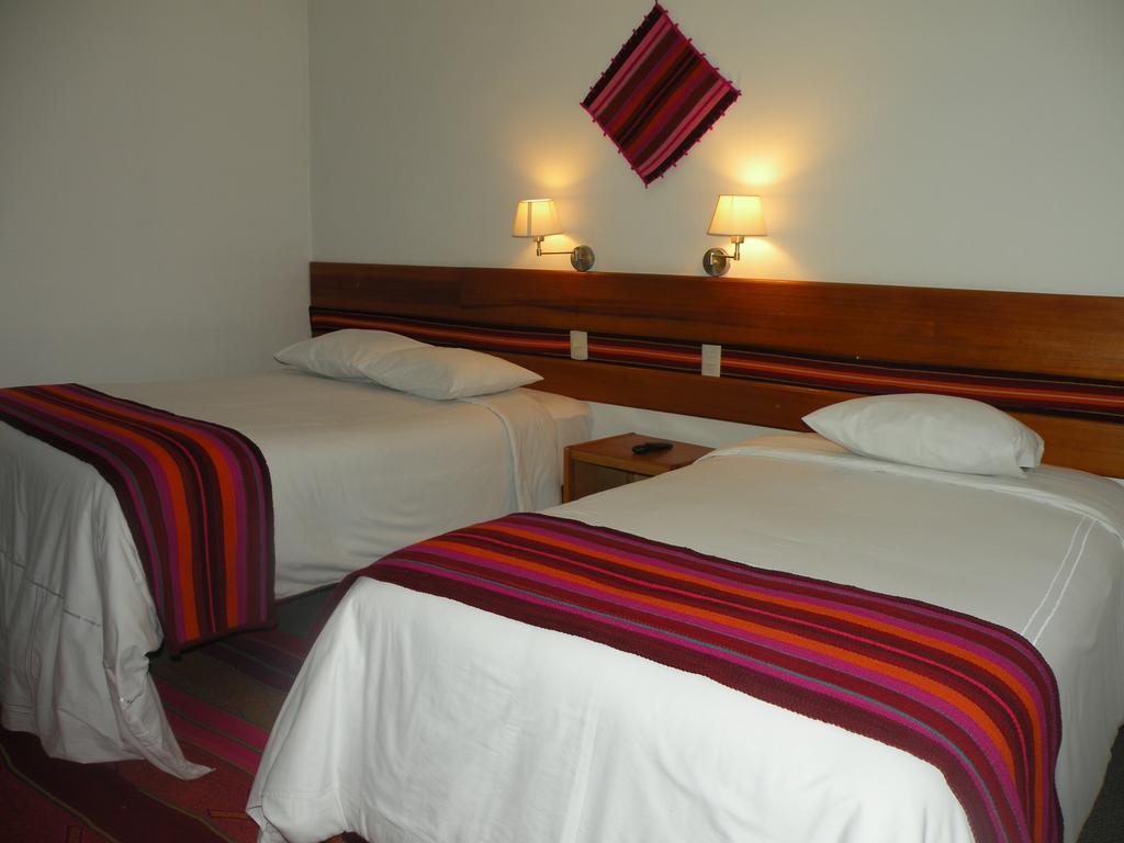 Cantuta Inn Puno Exteriér fotografie