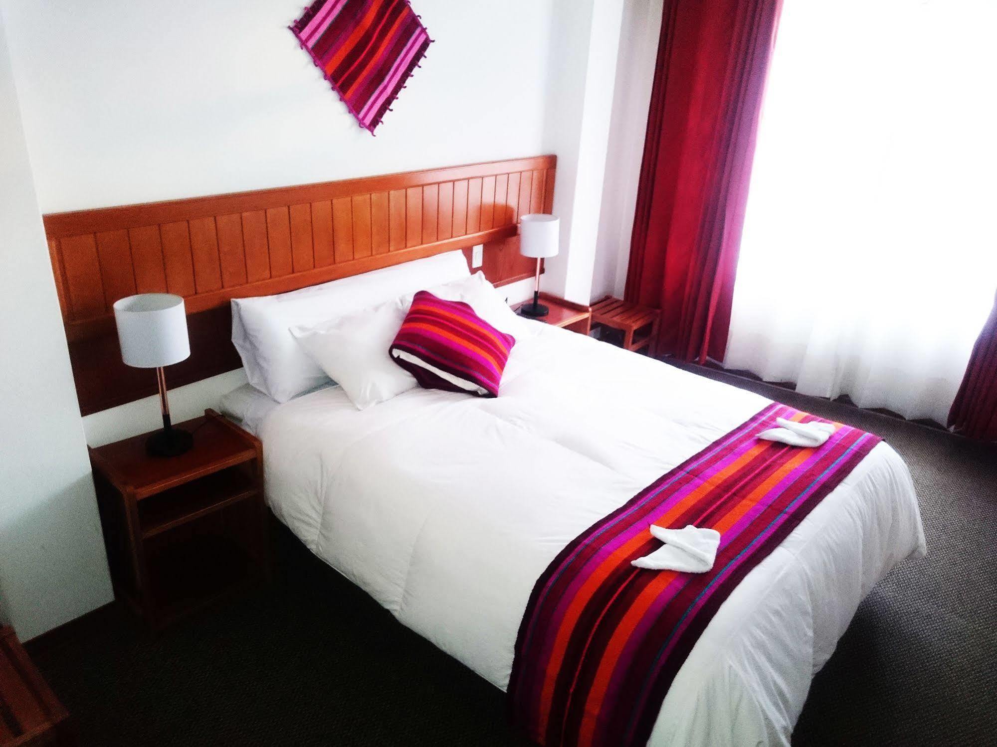 Cantuta Inn Puno Exteriér fotografie