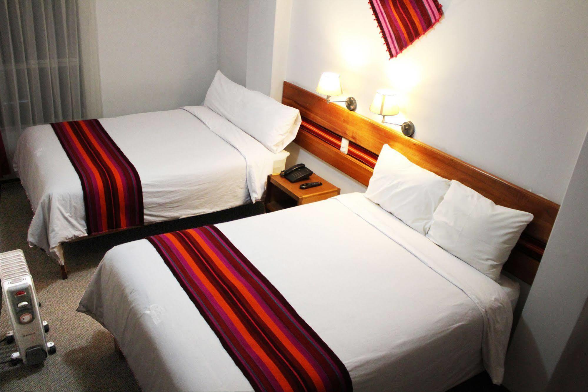 Cantuta Inn Puno Exteriér fotografie