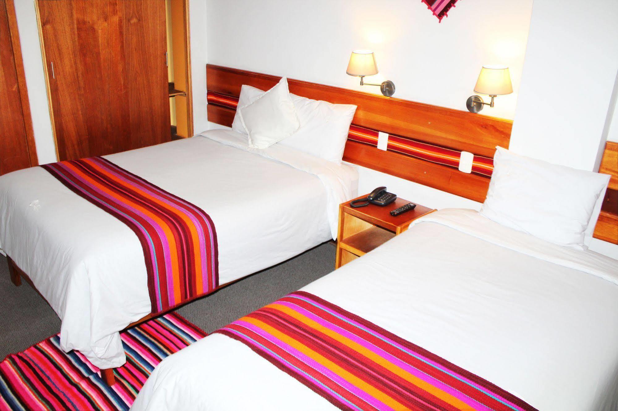 Cantuta Inn Puno Exteriér fotografie